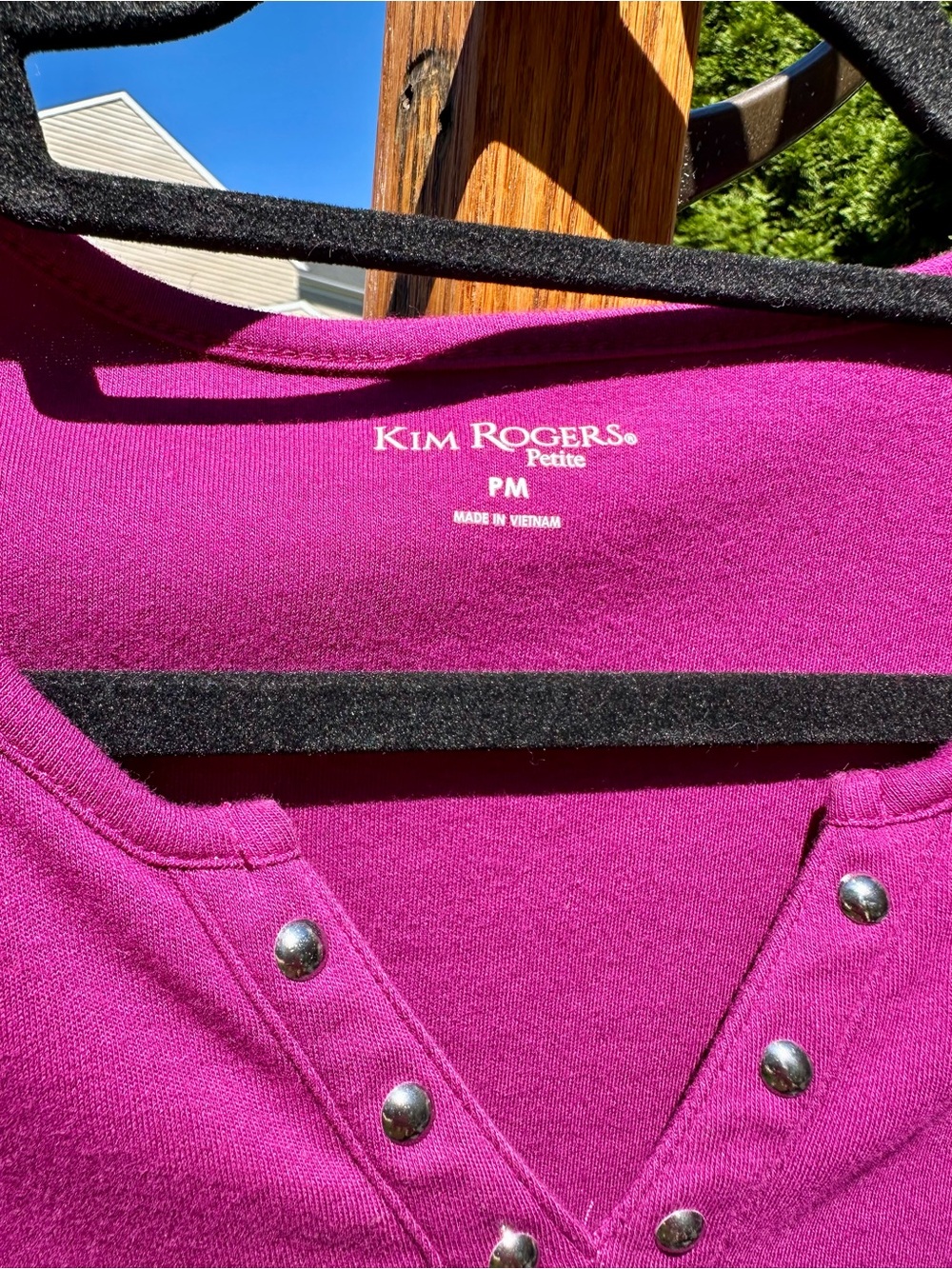Kim Rogers Petite PM Magenta Studded Knit Top 3/4 Sleeve EUC - Picture 3 of 5